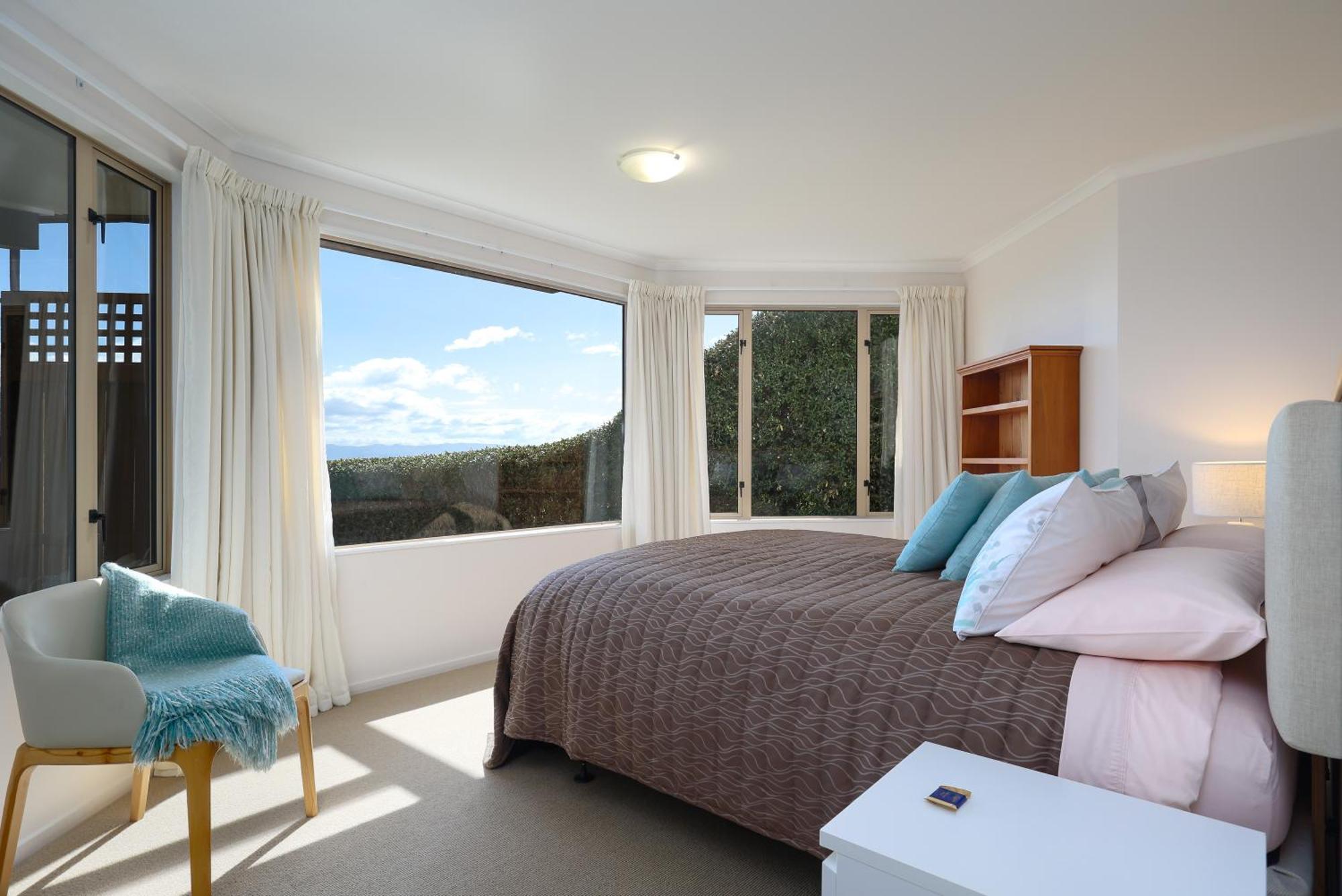 Twin Peaks Luxury Sea View Villa 纳尔逊 外观 照片