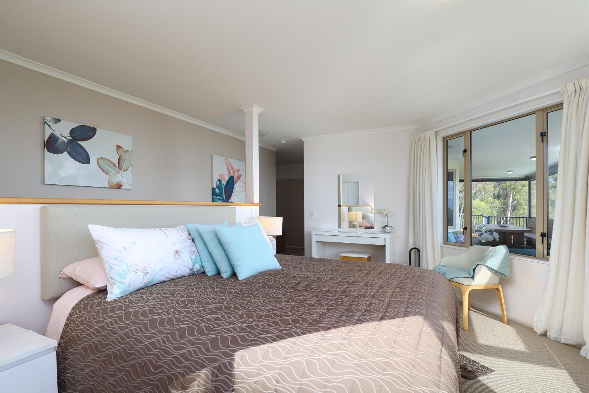 Twin Peaks Luxury Sea View Villa 纳尔逊 外观 照片